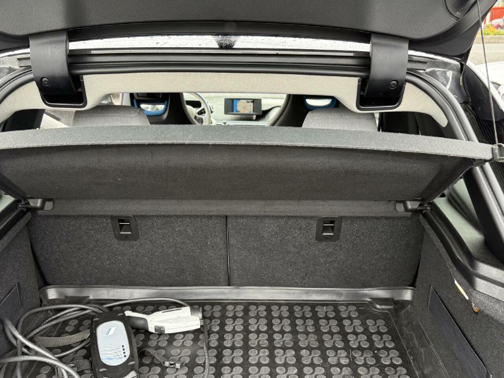 2015 BMW i3 Image 27