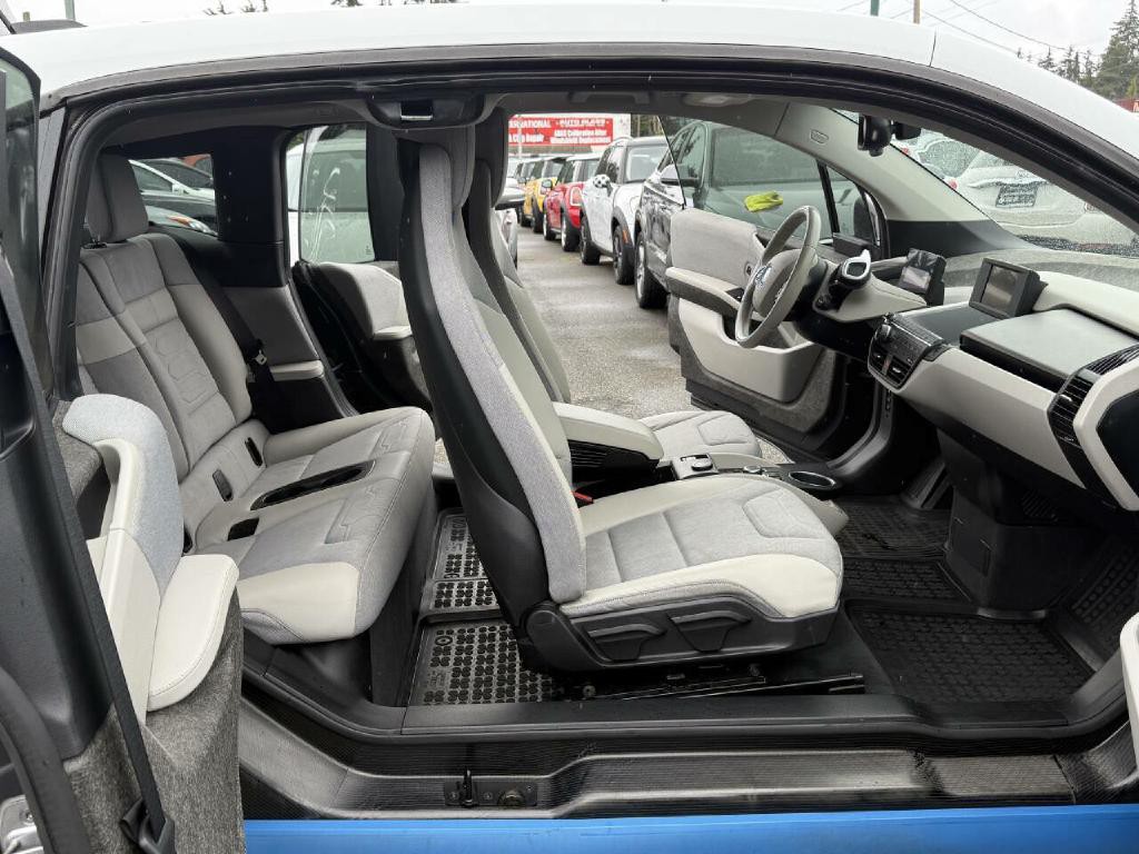 2015 BMW i3 Image 30