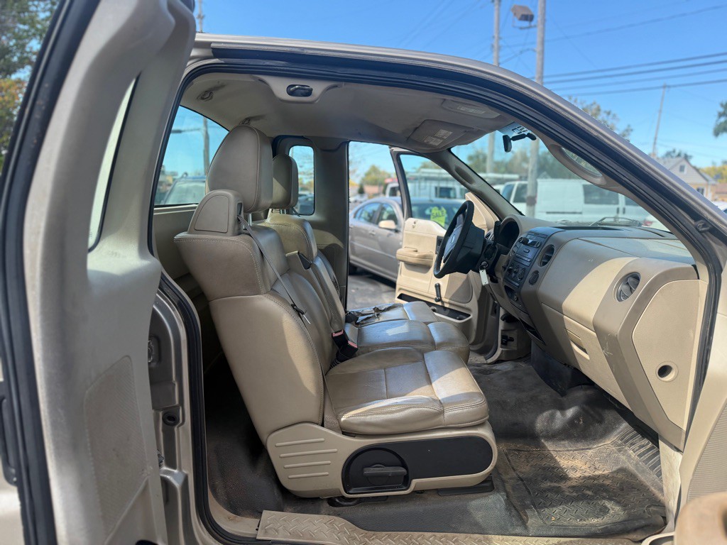 2005 Ford F-150 Image 10