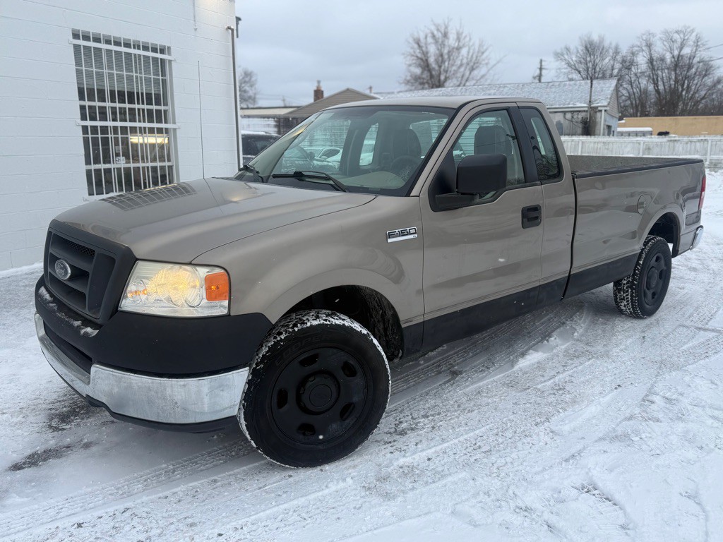 2005 Ford F-150 Image 1