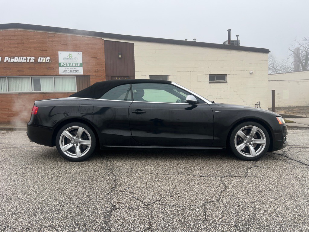 2011 Audi S5 Image 5