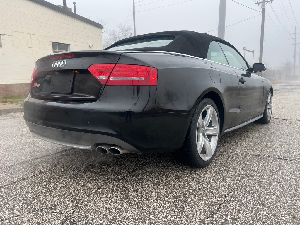 2011 Audi S5 Image 6