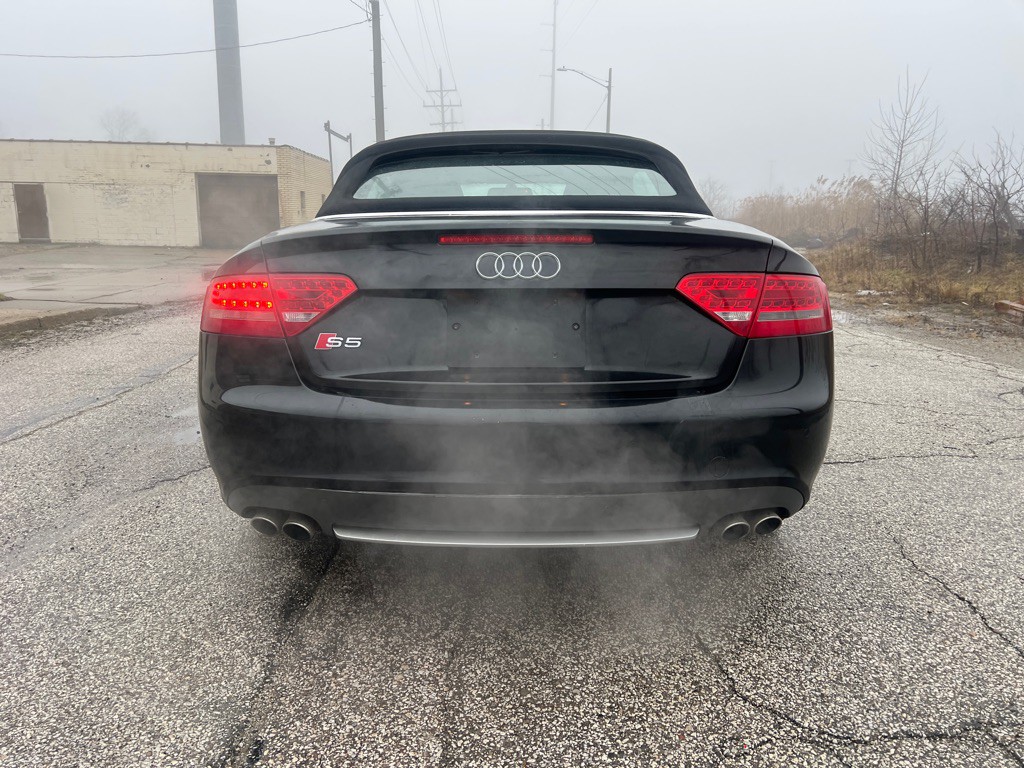 2011 Audi S5 Image 7