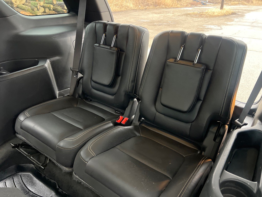 2015 Ford Explorer Image 14