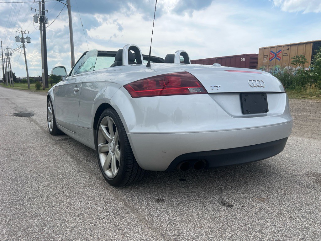 2008 Audi TT Image 8