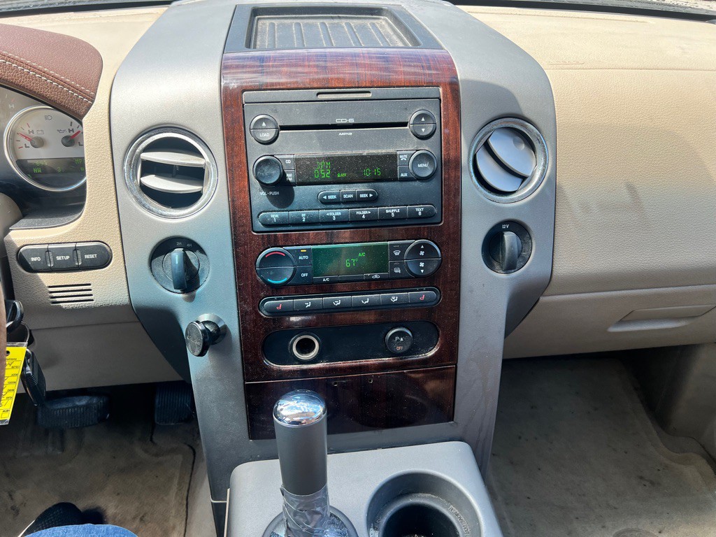 2006 Ford F-150 Image 13