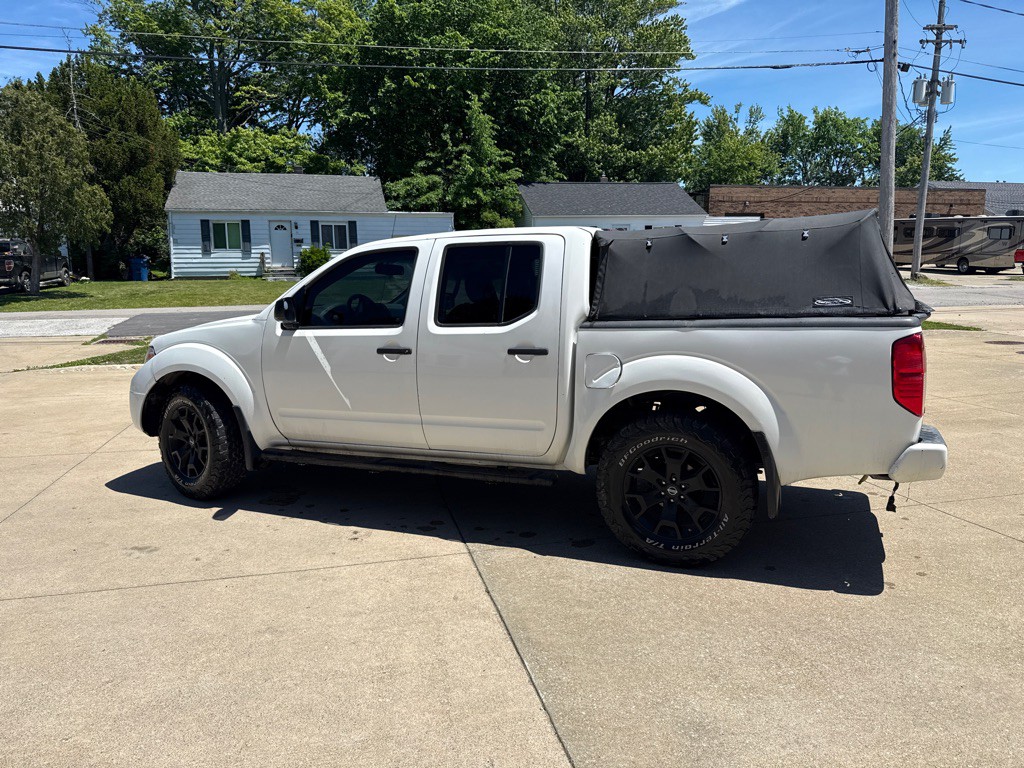 2019 Nissan Frontier Image 5