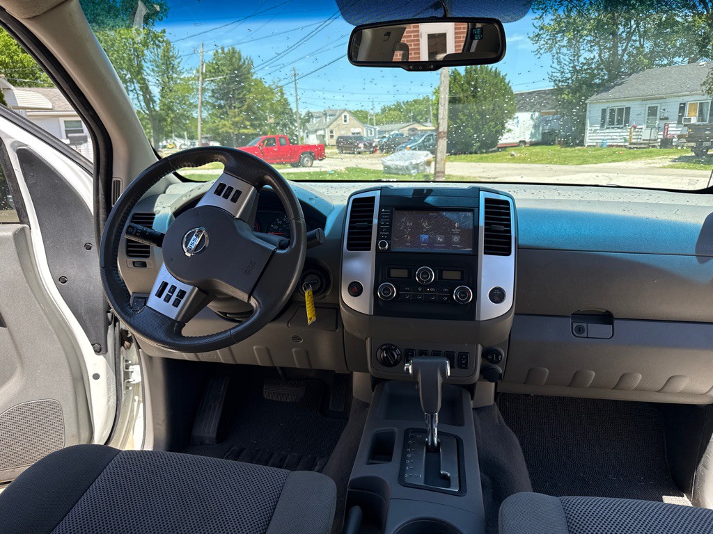 2019 Nissan Frontier Image 9