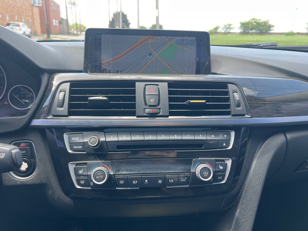 2014 BMW 4 Series Image 17