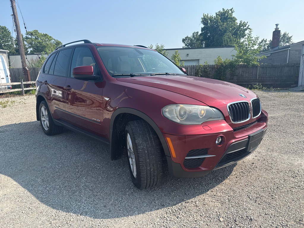 2011 BMW X5 Image 3