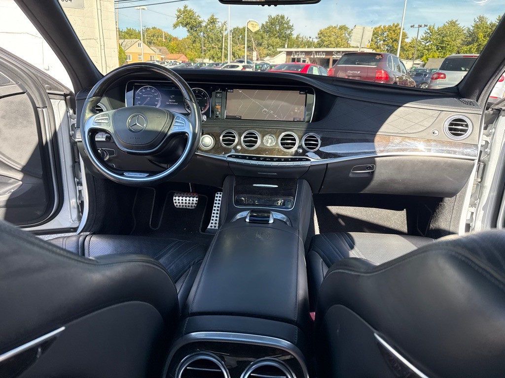 2015 Mercedes-Benz S-Class Image 11