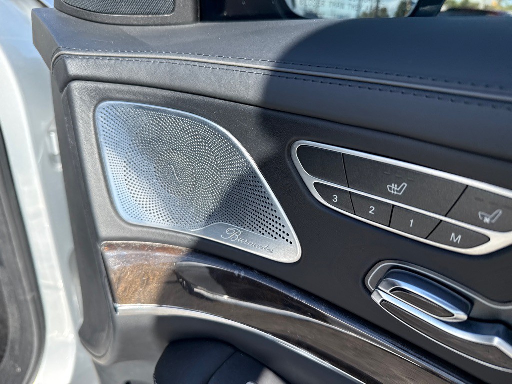 2015 Mercedes-Benz S-Class Image 24