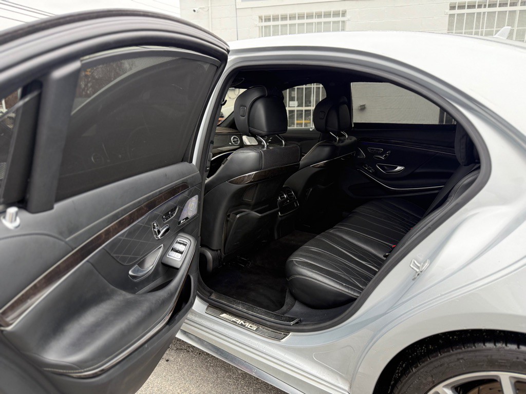 2015 Mercedes-Benz S-Class Image 14