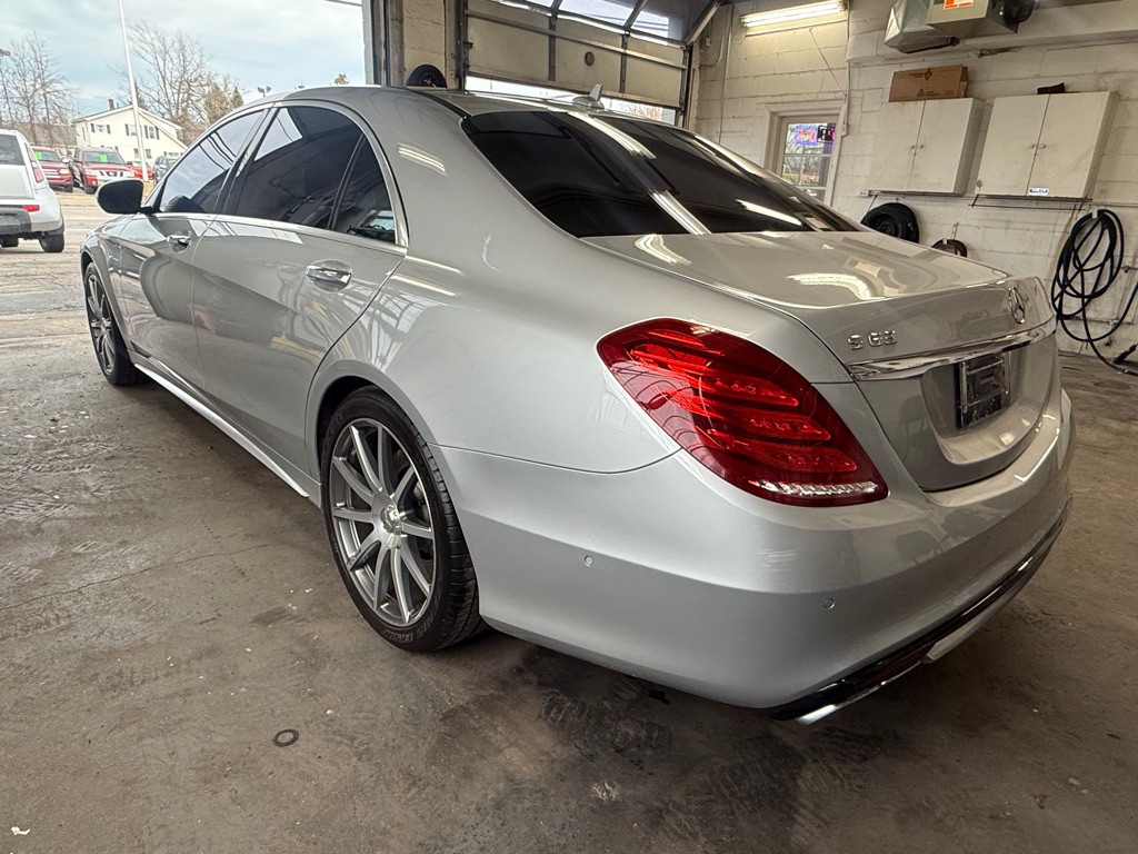 2015 Mercedes-Benz S-Class Image 7