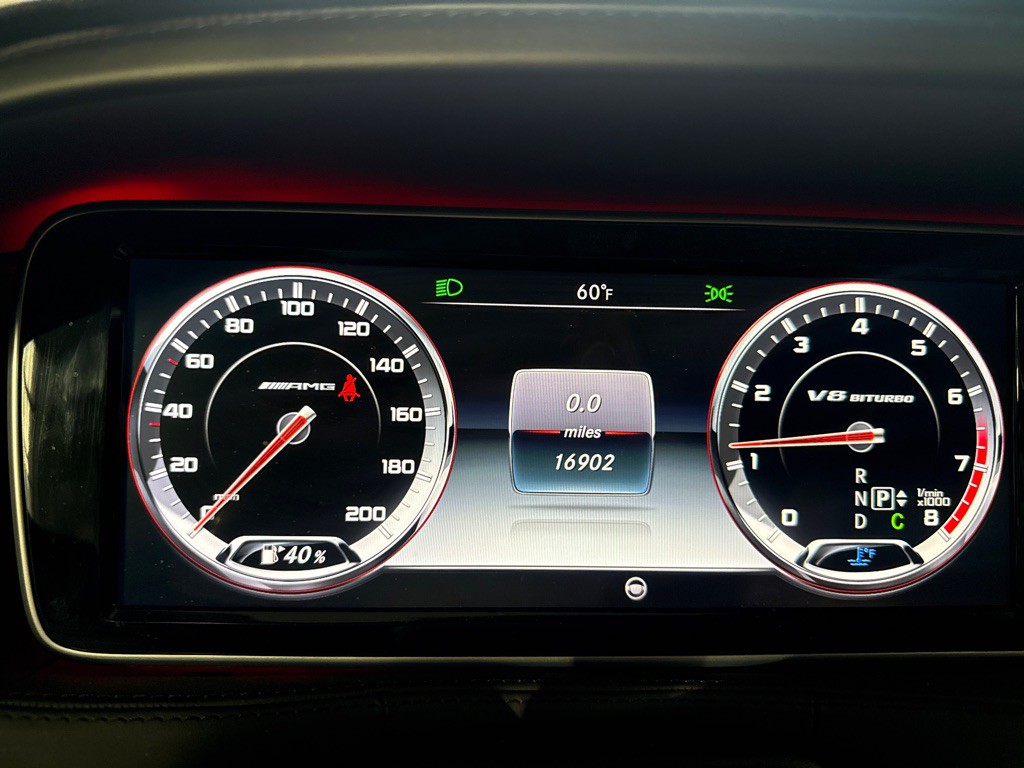 2015 Mercedes-Benz S-Class Image 23