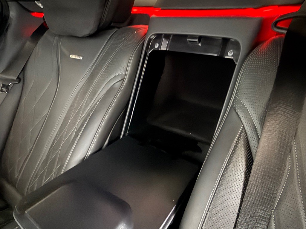 2015 Mercedes-Benz S-Class Image 29