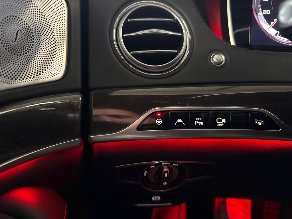 2015 Mercedes-Benz S-Class Image 33