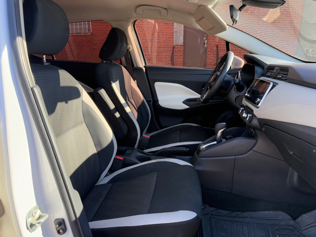 2020 Nissan Versa Image 10