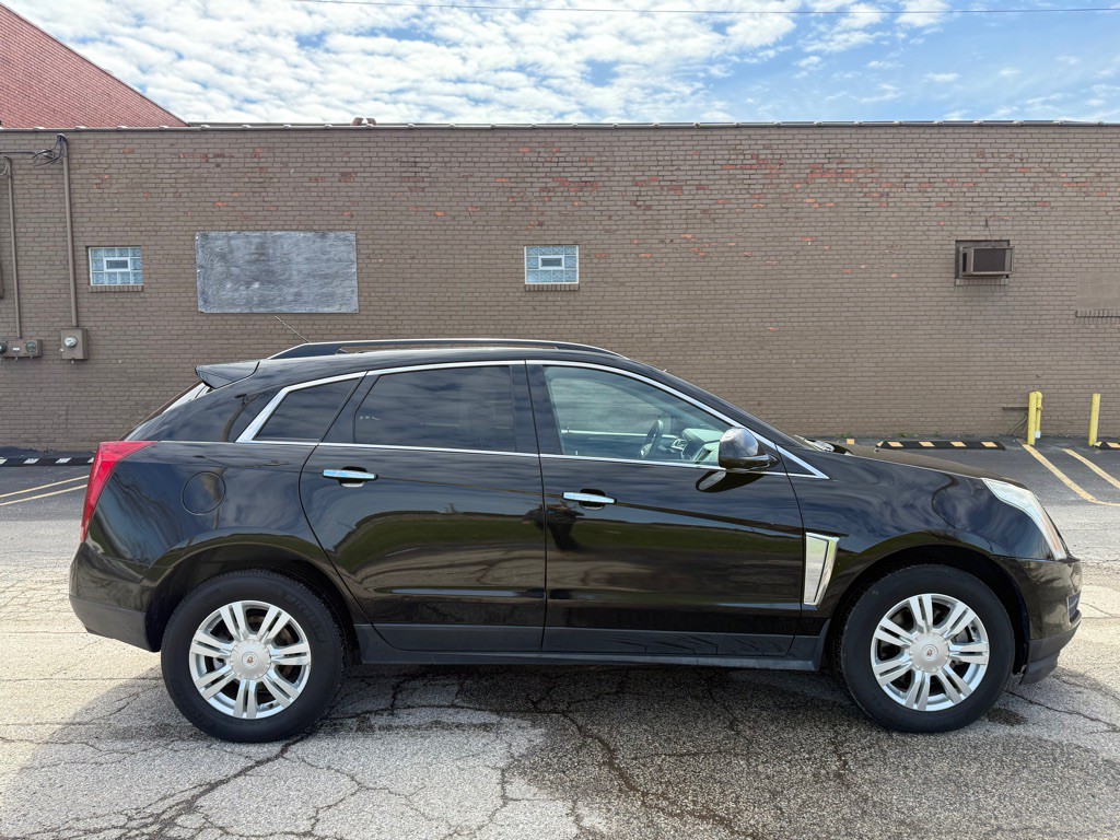 2015 Cadillac SRX Image 2