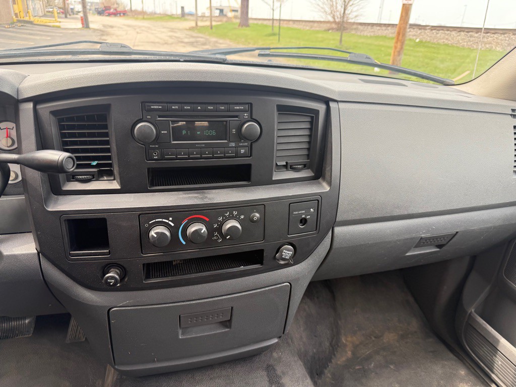 2007 Dodge Ram 2500 Image 12