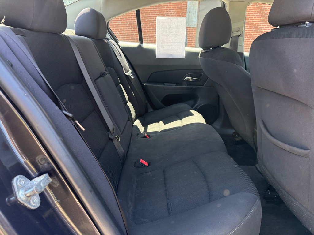 2015 Chevrolet Cruze Image 10