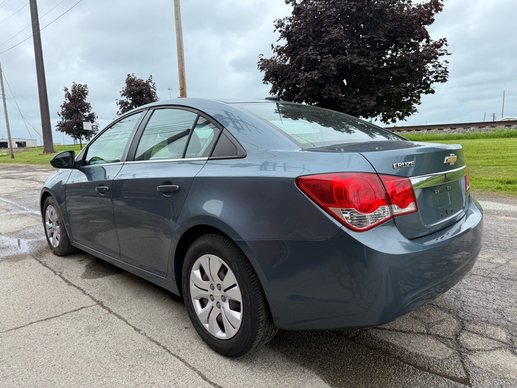 2012 Chevrolet Cruze Image 5