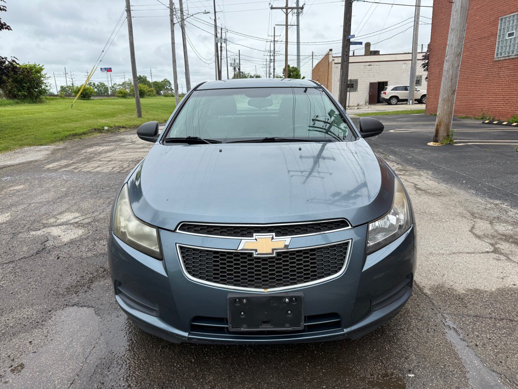 2012 Chevrolet Cruze Image 8