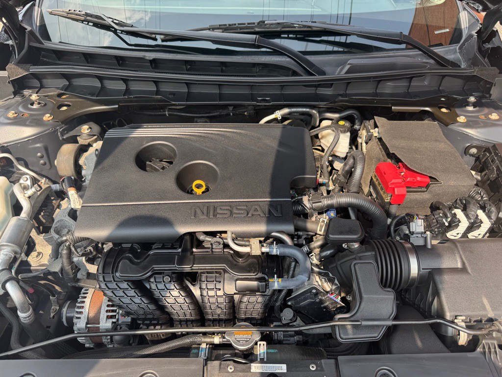 2019 Nissan Altima Image 16