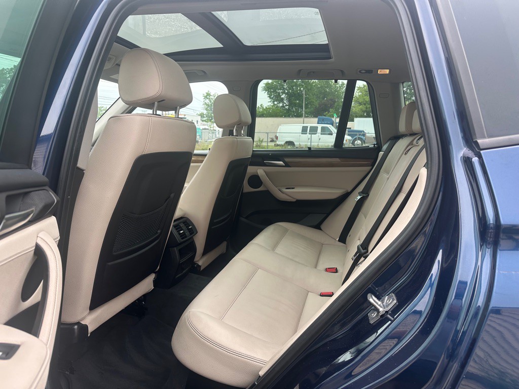 2012 BMW X3 Image 10