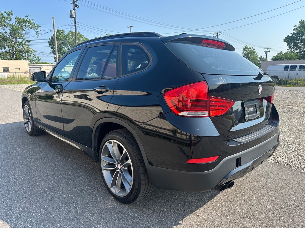2013 BMW X1 Image 7