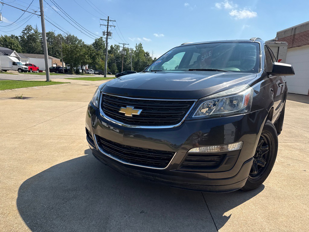 2016 Chevrolet Traverse Image 2