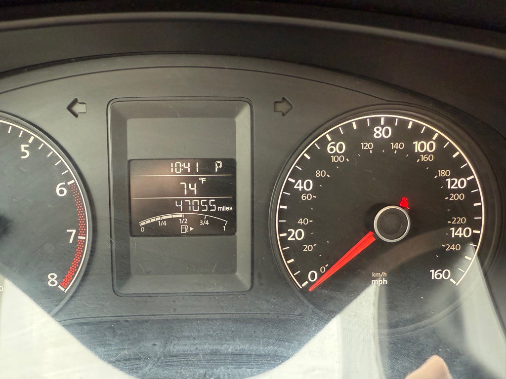 2011 Volkswagen Jetta Image 13