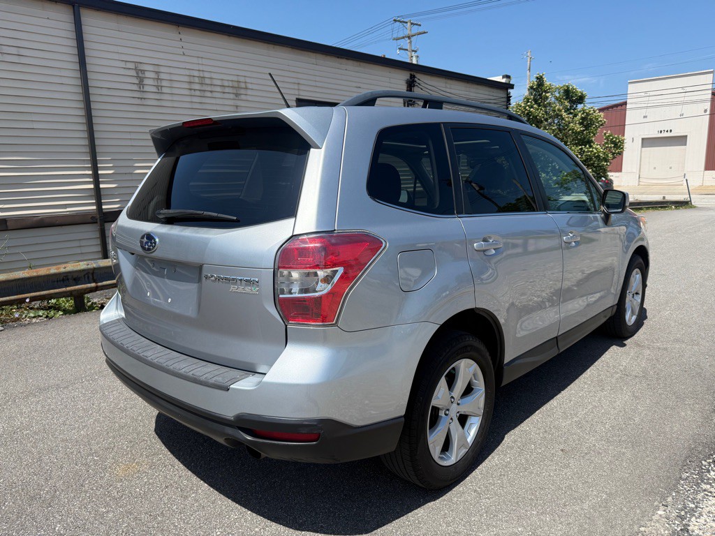 2014 Subaru Forester Image 5