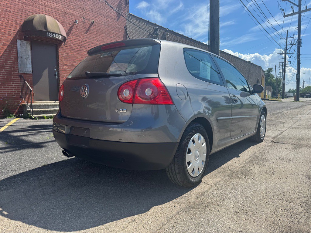 2009 Volkswagen Rabbit Image 3