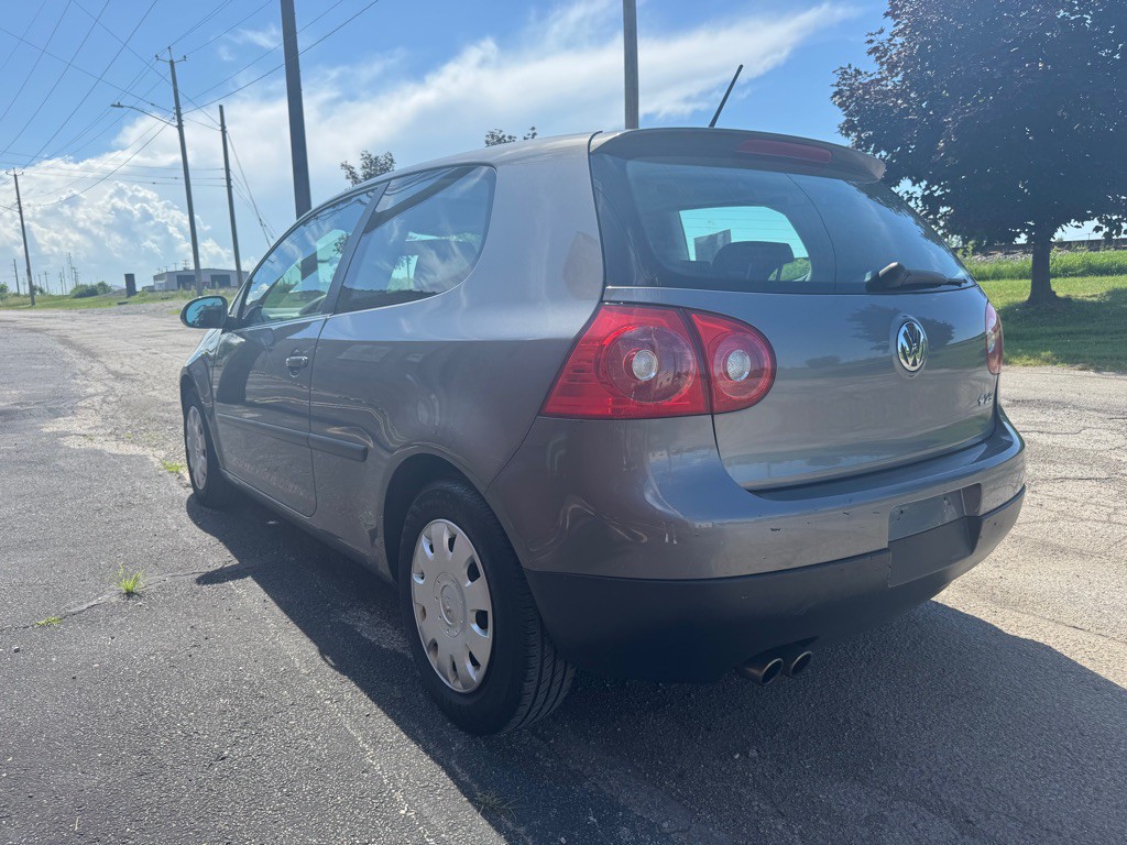2009 Volkswagen Rabbit Image 5