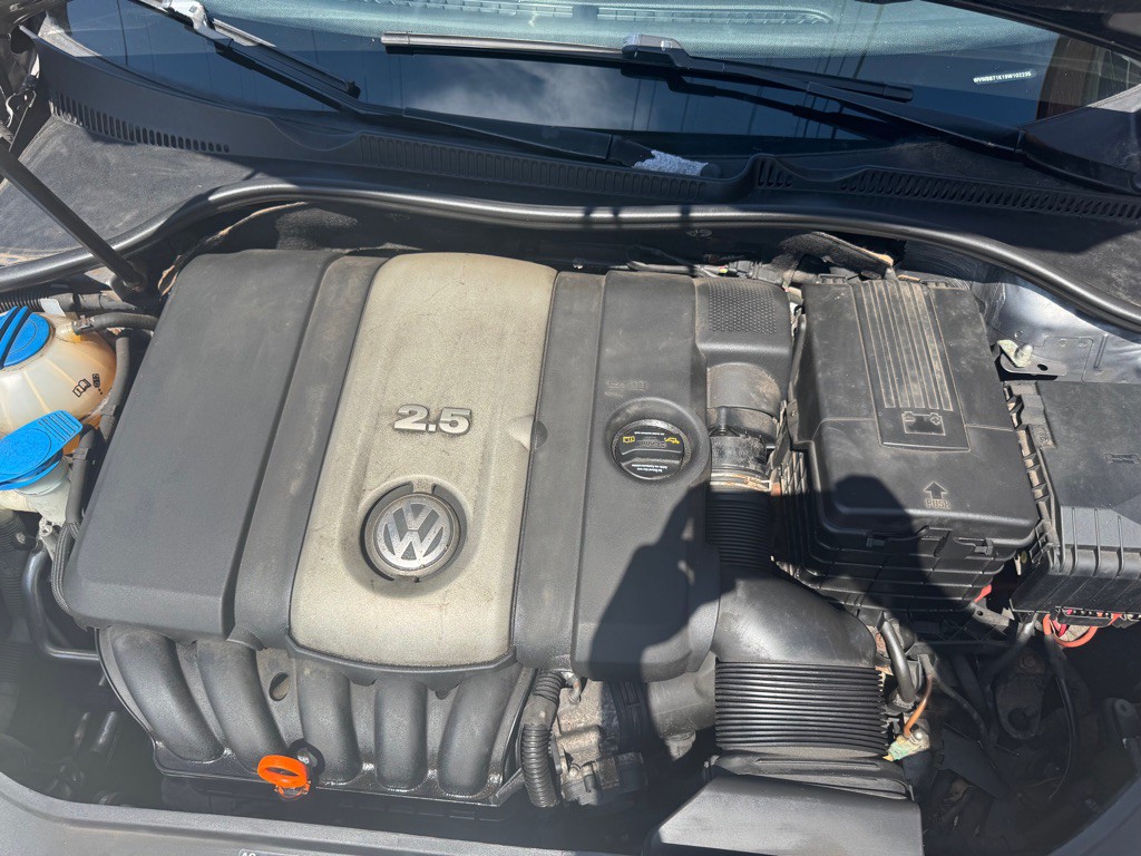 2009 Volkswagen Rabbit Image 15