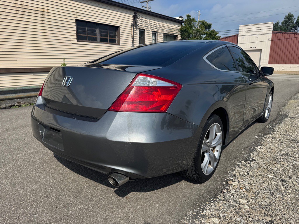 2009 Honda Accord Image 3