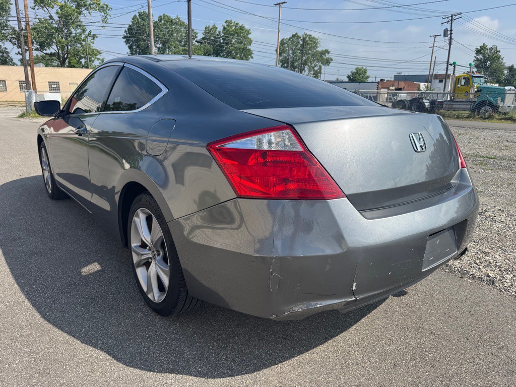 2009 Honda Accord Image 5