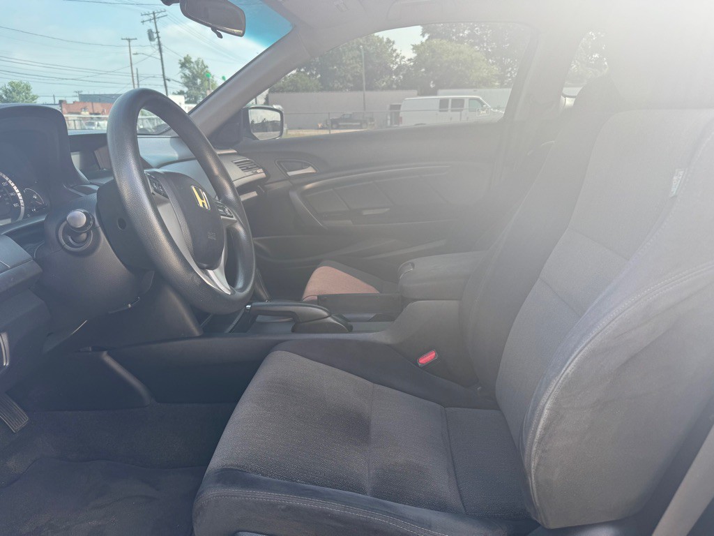 2009 Honda Accord Image 9