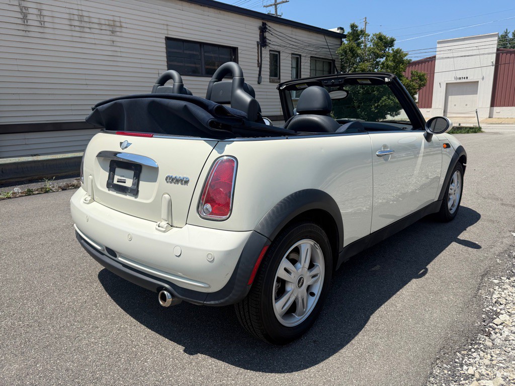 2007 MINI Cooper Image 3