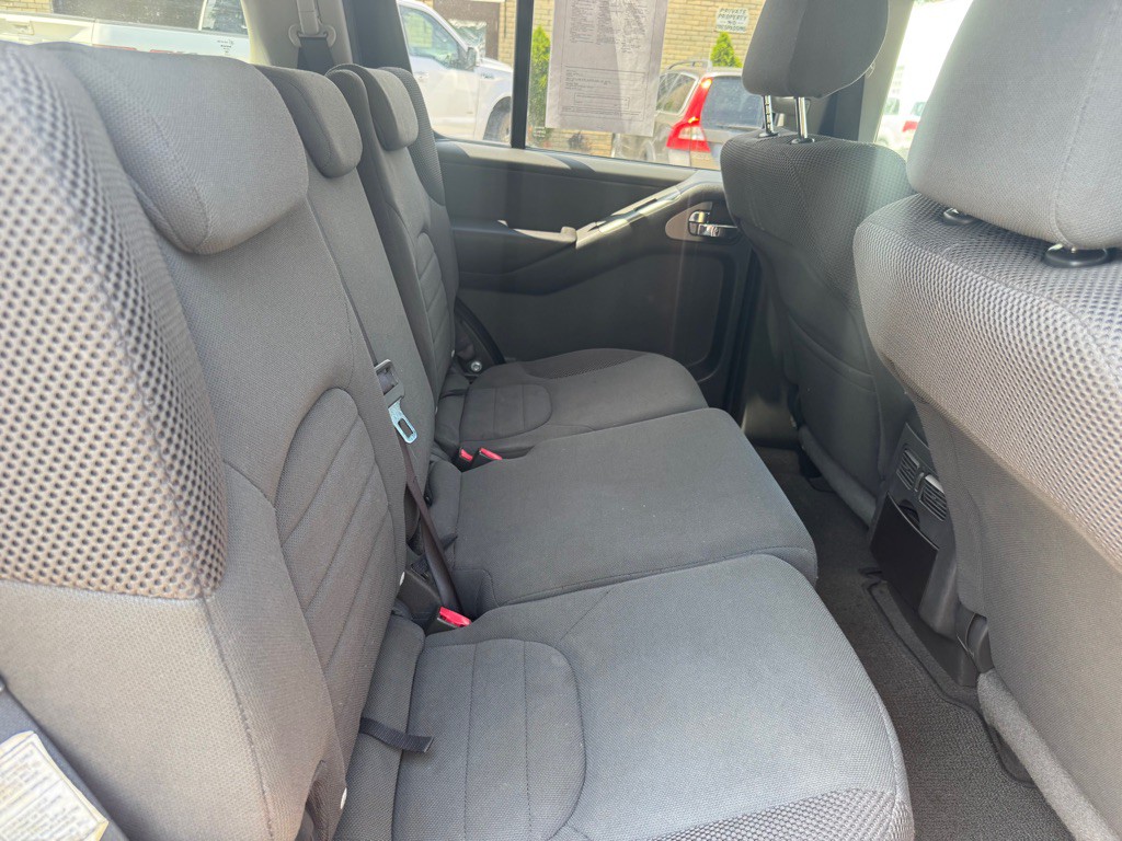 2006 Nissan Pathfinder Image 9