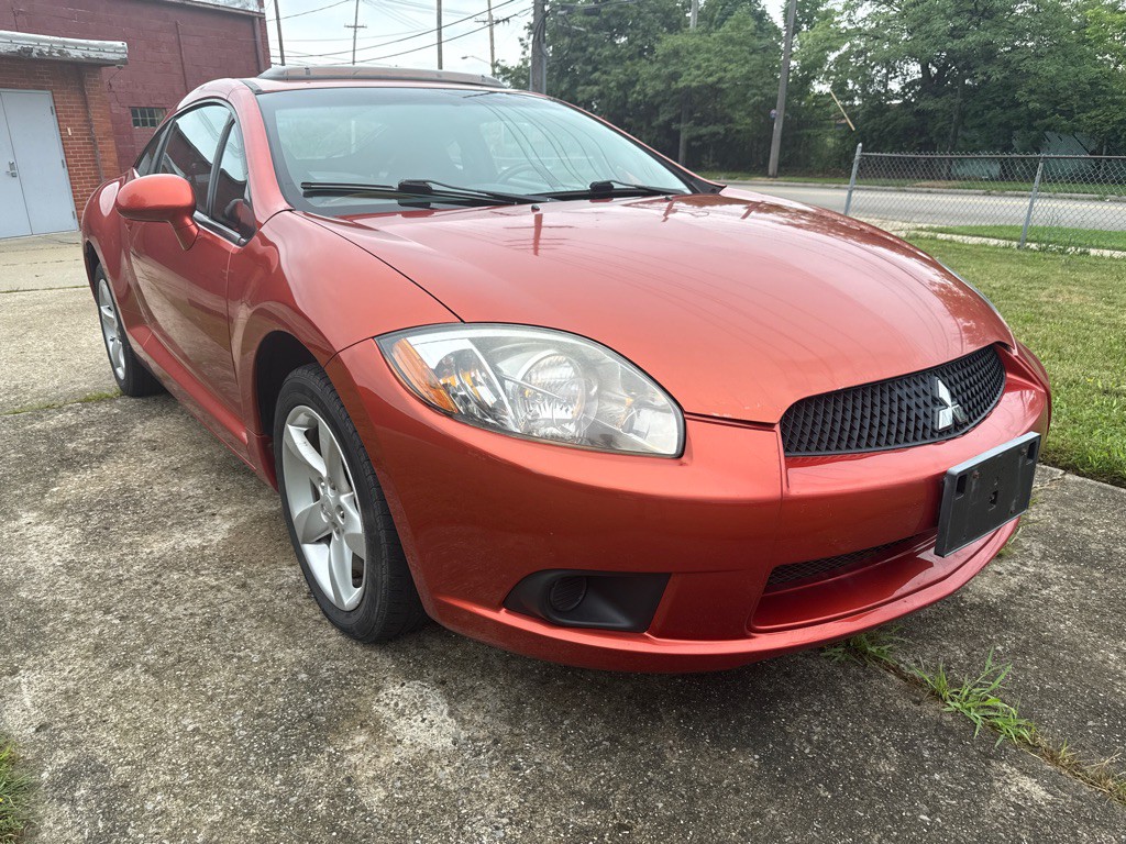 2009 Mitsubishi Eclipse Image 3