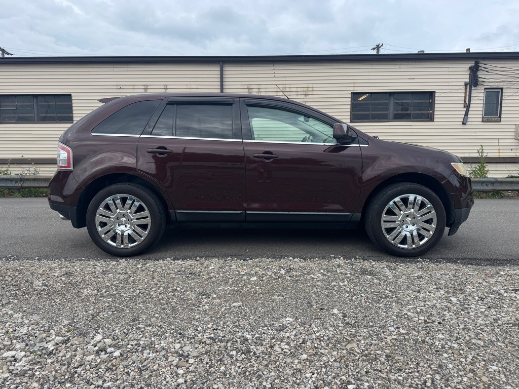 2010 Ford Edge Image 2