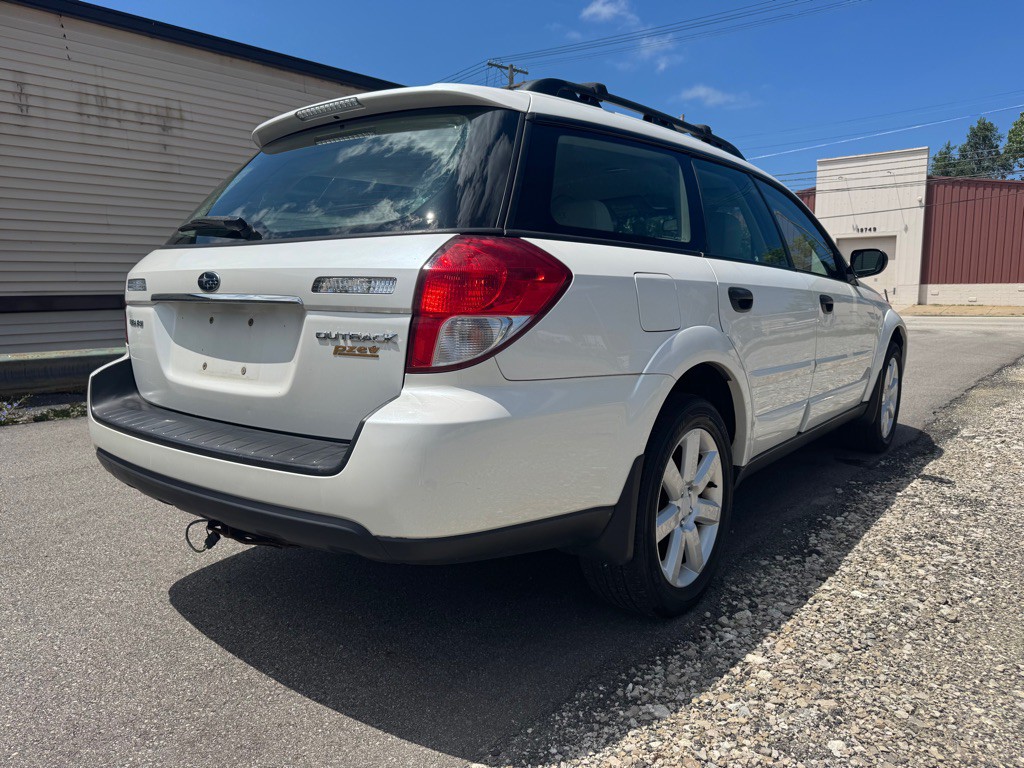 2009 Subaru Outback Image 3