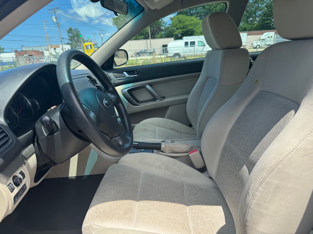 2009 Subaru Outback Image 9