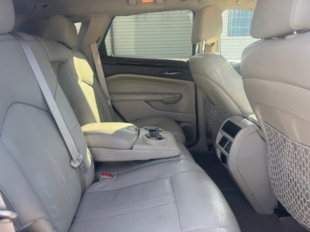 2011 Cadillac SRX Image 11