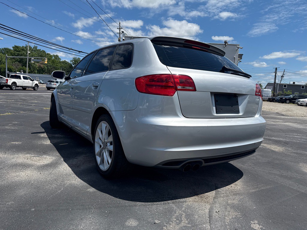 2011 Audi A3 Image 8