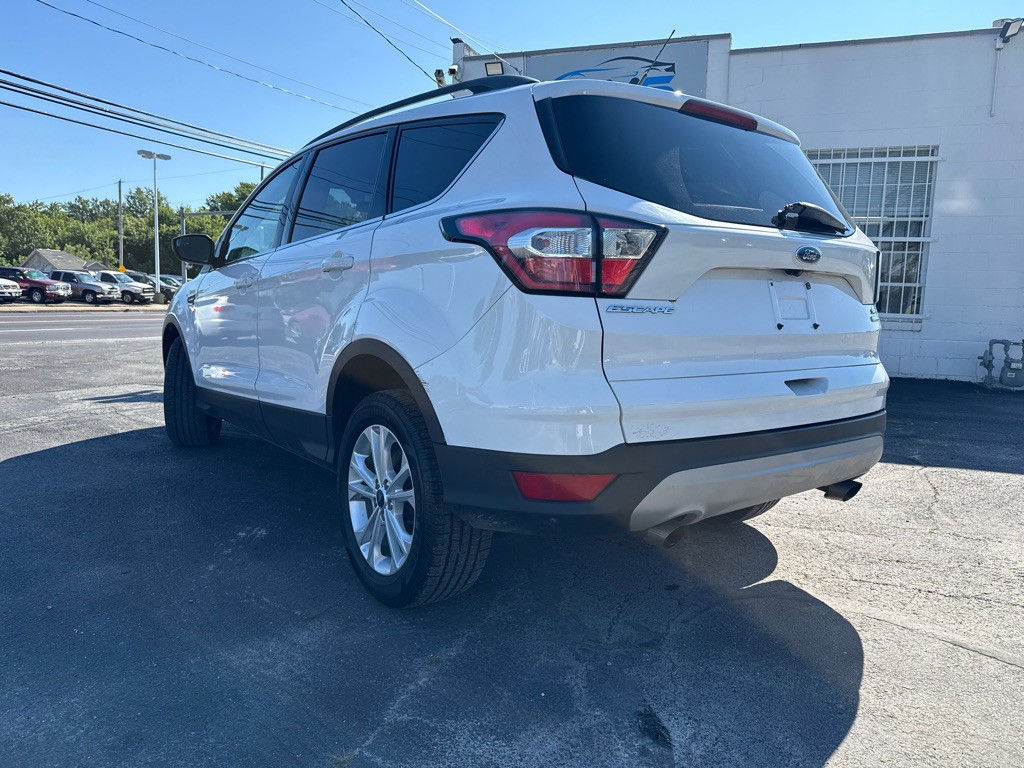 2018 Ford Escape Image 8