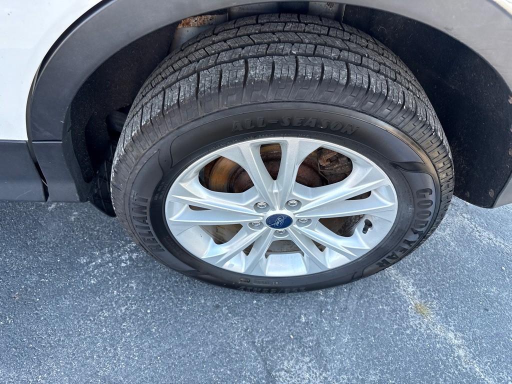 2018 Ford Escape Image 18