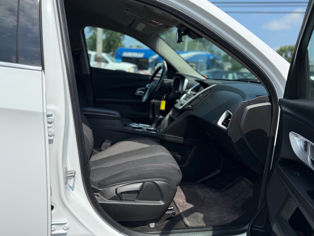 2016 Chevrolet Equinox Image 10